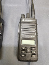 Load image into Gallery viewer, SIX Motorola MOTOTRBO XPR3500e 403-512 MHz UHF Two Way Radio AAH02RDH9VA1AN AMA