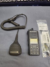 Load image into Gallery viewer, One Motorola MotoTRBO XPR7550 UHF 403-512 MHz Two Way Radio w Connect PLUS