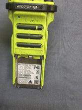 Load image into Gallery viewer, MOTOROLA APX 7000 XE VHF 7-800 P25 TDMA Two Way Radio H49TGD9PW1AN LOADED