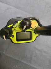 Load image into Gallery viewer, MOTOROLA APX 7000 XE VHF 7-800 P25 TDMA Two Way Radio H49TGD9PW1AN LOADED
