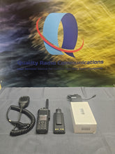 Load image into Gallery viewer, Motorola XPR7550e 403-512 MHz UHF Two Way Radio w Charger AAH56RDN9WA1AN