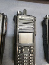 Load image into Gallery viewer, Lot of 6 Motorola MotoTRBO XPR7550 UHF 403-512 MHz Two Way Radio AAH56RDN9KA1AN
