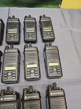 Load image into Gallery viewer, 49 Motorola MOTOTRBO XPR3500e 403-512 MHz UHF Two Way Radio AAH02RDH9VA7AN AMA