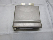 Load image into Gallery viewer, Motorola CDM1250 AAM25KHD9AA2AN VHF 136-174MHZ 25W Mobile Two Way Radio