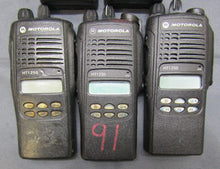 Load image into Gallery viewer, Lot of FIVE Motorola HT1250 403-470 MHz UHF Two Way Radios AAH25RDF9AA5AN w Mic