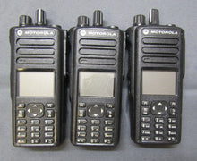 Load image into Gallery viewer, SEVEN Motorola MotoTRBO XPR7550 UHF 403-512 MHz Two Way Radio AAH56RDN9KA1AN