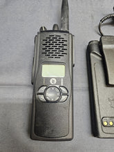 Load image into Gallery viewer, EF Johnson Viking VP900 VHF 700/800 MHz P25 Two Way Radio with Charger