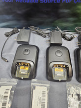 Load image into Gallery viewer, 5 Motorola MOTOTRBO XPR3500e 403-512 MHz UHF Two Way Radio AAH02RDH9VA7AN AMA