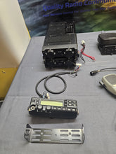 Load image into Gallery viewer, Kenwood TK-790H & TK-890H 100w Dual Band UHF & VHF Remote Head Two Way Radio