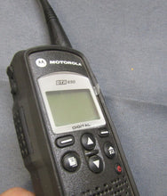 Load image into Gallery viewer, LOT OF FOUR Motorola DTR650 Digital Two Way Radios 900 MHz with Antenna