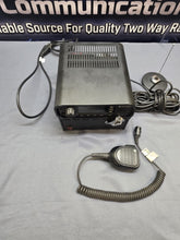 Load image into Gallery viewer, Motorola MOTOTRBO XPR5550 403-470 MHz UHF Base Station Radio w Astron Power