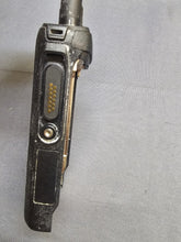 Load image into Gallery viewer, Motorola MOTOTRBO R7 403-512 MHz UHF Two Way Radio w Charger AAH06RDN9WA1AN