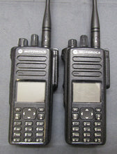 Load image into Gallery viewer, FOUR Motorola MotoTRBO XPR7550 UHF 403-512 MHz Two Way Radio AAH56RDN9KA1AN