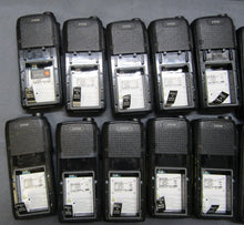 Load image into Gallery viewer, Lot of TWENTY Working Motorola DTR700 DTS150NBDLAA 900Mhz Two Way Radio