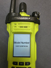 Load image into Gallery viewer, MOTOROLA APX 7000 XE VHF 7-800 P25 TDMA Two Way Radio H49TGD9PW1AN LOADED