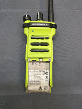 Load image into Gallery viewer, MOTOROLA APX 7000 XE VHF 7-800 P25 TDMA Two Way Radio H49TGD9PW1AN LOADED

