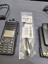 Load image into Gallery viewer, One Motorola MotoTRBO XPR7550 UHF 403-512 MHz Two Way Radio w Connect PLUS
