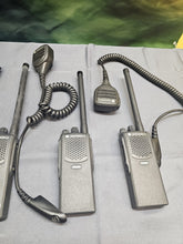 Load image into Gallery viewer, FOUR Motorola PR860 35-50 MHz Low Band Two Way Radio AAH45CEC9AA3AN
