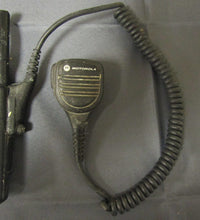 Load image into Gallery viewer, Motorola XPR7550e 403-512 MHz UHF Two Way Radio w Charger AAH56RDN9WA1AN
