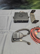 Load image into Gallery viewer, Motorola CM200d 403-470 MHz UHF Analog Two Way Radio AAM01QPC9JC1AN w Mic More
