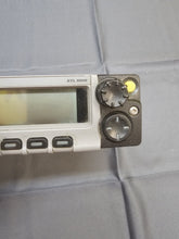 Load image into Gallery viewer, Motorola XTL5000 Silver XTL Head 800 MHz P25 9600 kb Two Way Radio M20URS9PW1AN
