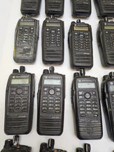 Load image into Gallery viewer, Lot 50 Motorola MOTOTRBO XPR6580 Two Way Radio 806-941 MHz AAH55UCH9LB1AN 800MHz
