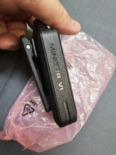 Load image into Gallery viewer, DEMO MOTOROLA MINITOR VI (6) PAGER UHF 450-486 MHz 5 CH  A04RAC9JA2AN w CHARGER
