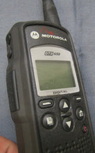Load image into Gallery viewer, LOT OF FOUR Motorola DTR650 Digital Two Way Radios 900 MHz with Antenna
