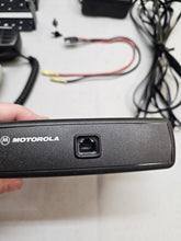 Load image into Gallery viewer, Motorola CDM1250 136-174 MHz VHF 45w Remote Head Two Way Radio AAM25KKD9AA2AN
