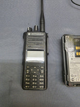 Load image into Gallery viewer, One Motorola MotoTRBO XPR7550 UHF 403-512 MHz Two Way Radio w Connect PLUS
