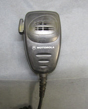 Load image into Gallery viewer, Motorola CDM1550 LS+ 403-470 MHz UHF Two Way Radio w Mic AAM25SKF9DP6AN
