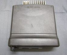 Load image into Gallery viewer, Motorola CDM1250 136-174 MHz VHF 45 Watt Two Way Radio w NEW Mic AAM25KKD9AA2AN
