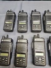 Load image into Gallery viewer, 25 Motorola MOTOTRBO XPR3500e 403-512 MHz UHF Two Way Radio AAH02RDH9VA7AN AMA
