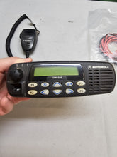 Load image into Gallery viewer, Motorola CDM1550 403-470 MHz UHF 40 Watt Two Way Radio w Mic AAM25RKF9AA5AN

