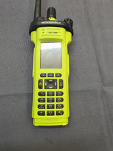 Load image into Gallery viewer, MOTOROLA APX 7000 XE VHF 7-800 P25 TDMA Two Way Radio H49TGD9PW1AN LOADED
