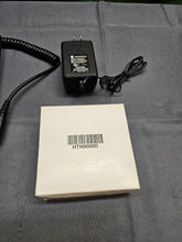 Load image into Gallery viewer, Motorola HT1250 403-470 MHz UHF Two Way Radio with Charger AAH25RDF9AA5AN
