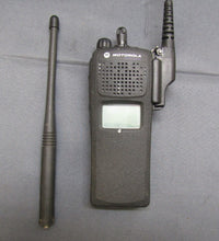 Load image into Gallery viewer, Motorola XTS2500 136-174 MHz VHF P25 Two Way Radio H46KDD9PW5BN w Charger
