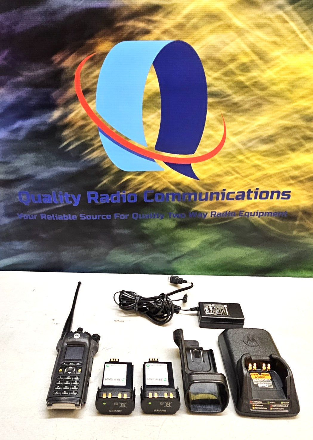 Motorola APX6000 P25 800 MHz Two Way Radio with Charger H98UCH9PW7AN