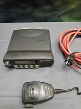 Load image into Gallery viewer, Motorola CDM1550 LS+ 136-174 MHz 45 Watt VHF Two Way Radio AAM25KKF9DP6AN w Mic
