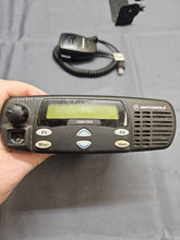 Load image into Gallery viewer, Motorola CDM1250 403-470 MHz UHF 25w Two Way Radio w Mic AAM25RHD9AA2AN
