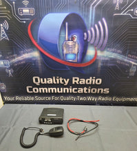Load image into Gallery viewer, Motorola CDM750 403-470 MHz UHF 25W Mobile Two Way Radio AAM25RHC9AA1AN w Mic
