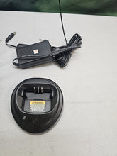 Load image into Gallery viewer, Motorola CP200d 403-470 MHz UHF Two Way Radio AAH01QDC9JC2AN w Charger
