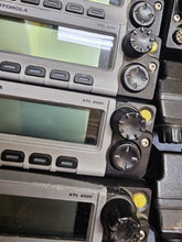 Load image into Gallery viewer, 25 Lot Motorola XTL 5000 APX Two Way Radio Silver Remote Control Head O5 Style
