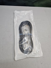 Load image into Gallery viewer, NEW Motorola Unity Gain Roof-Top Antenna 1/4 Wave 764-870MHz  XTL 5000 HAF4016A
