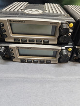 Load image into Gallery viewer, 4 Motorola XTL5000 Silver XTL Head 800 MHz P25 Two Way Radio M20URS9PW1AN
