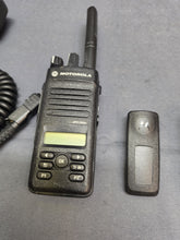 Load image into Gallery viewer, MOTOTRBO XPR3500e 403-512MHz UHF Two Way Radio AAH02RDH9VA1AN w Charger &amp; Mic
