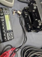 Load image into Gallery viewer, Kenwood TK-790H &amp; TK-890H 100w Dual Band UHF VHF DUAL Remote Head Two Way Radio
