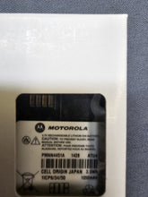 Load image into Gallery viewer, DEMO MOTOROLA MINITOR VI (6) PAGER UHF 450-486 MHz 5 CH  A04RAC9JA2AN w CHARGER
