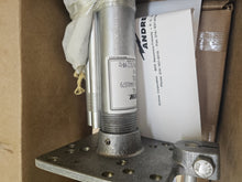 Load image into Gallery viewer, NEW in BOX Andrew DB201-N 406-512 MHz Ground Plane Omni Radio Antenna
