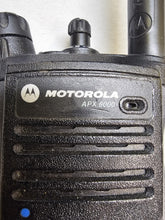 Load image into Gallery viewer, Motorola APX6000 P25 800 MHz Two Way Radio with Charger H98UCH9PW7AN
